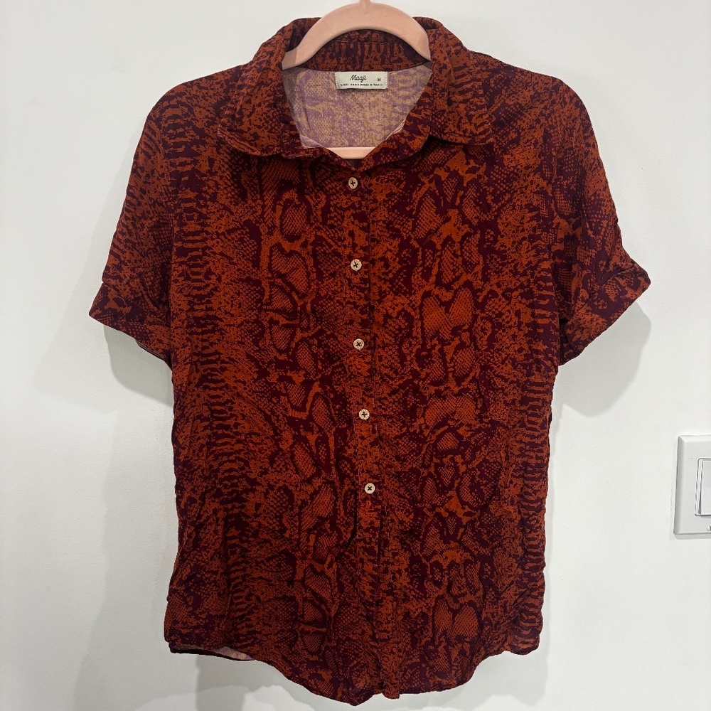 Maaji Maaji Ellie Shirt • Roasted Peach/Brown Snakeskin Print